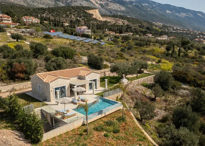 Natural Stone Kefalonia トラペザキ
